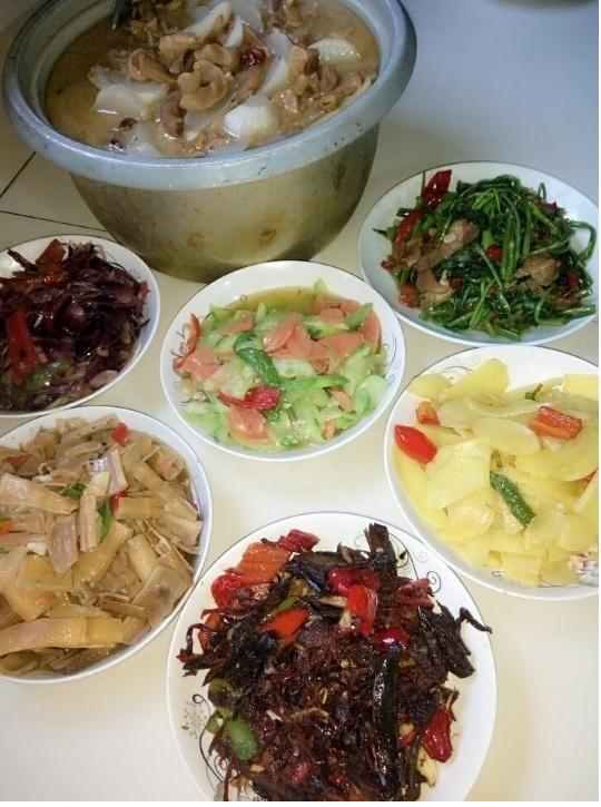 5个家庭的晚餐,对比一下,你更喜欢谁家的?