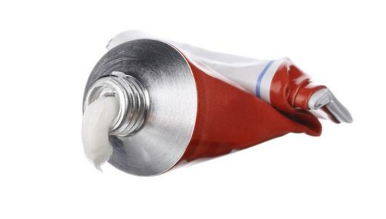 红霉素软膏祛斑效果堪比激光?其实它有这4大