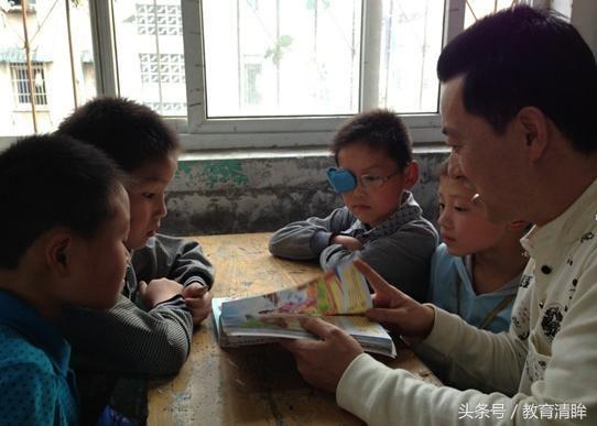 一年请多少天病假,学校才该扣教师绩效工资?一