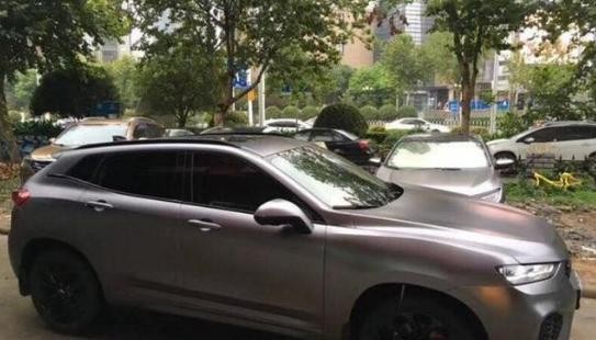 开久了长城vv7产生审美疲劳，霸气改变颜色，开出去回头率百分百