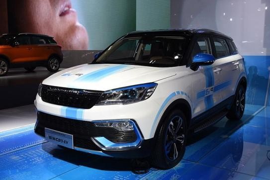 汽车晚报|猎豹CS9 EV下线，Levante Nerissimo亮相，全新牧马人