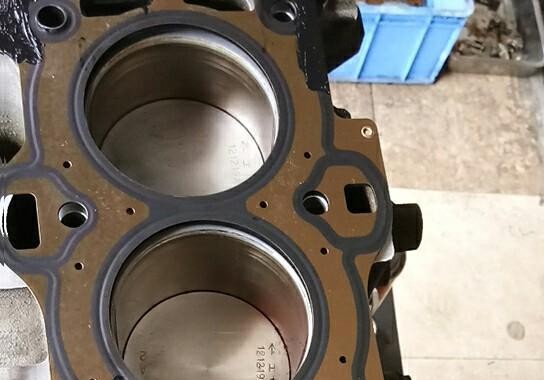 福克斯缸垫漏油处理