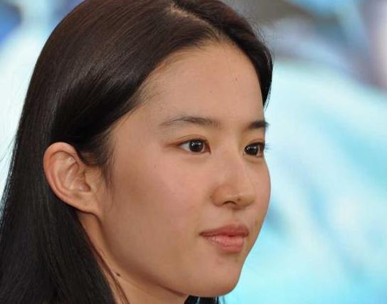 刘亦菲原来这样洗脸,敢于公开卸妆的女明星还有景甜和