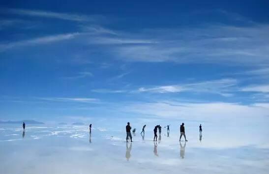 这里有座“天空之镜”，美呆了……世上只有1%的人知道