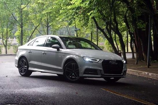 15万好开、拉风、有面子，这4款最适合30以下的年轻人！