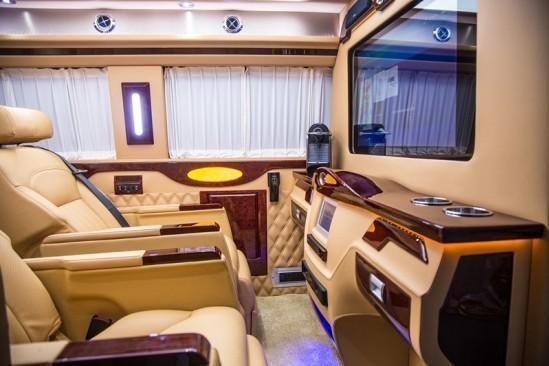 进口全时四驱 大众T6 凯路威，内饰改后亮了，性价比吊打埃尔法