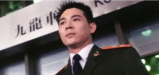 李连杰有两个干儿子：一个功夫一流无人问，一个新晋导演成大腕