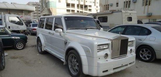 这难道是最新款的“SUV”劳斯莱斯吗？