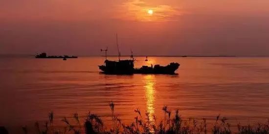 奇怪?为什么崇明岛不全划归上海呢?还要留那么一点给江苏呢?