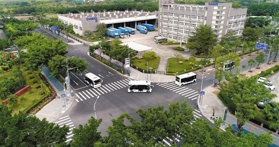 智能系统深圳首发 无人驾驶公交迈出关键一步