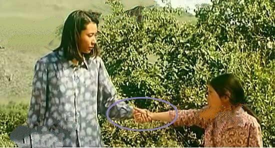 细数《暖春》9处穿帮：小女孩儿齐如意无意穿帮惹人怜