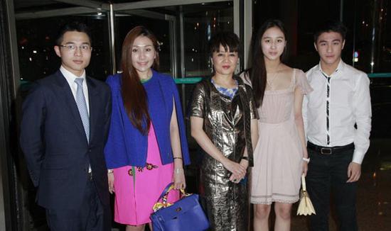 赌王78岁还让四太梁安琪怀孕!可谓一生无败绩