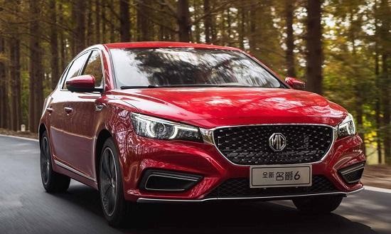 国产最美轿跑，让思域的设计师竖大拇指，26天卖1万多辆！