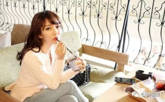 直播运营干货:教育直播,如何成为网红美女老师