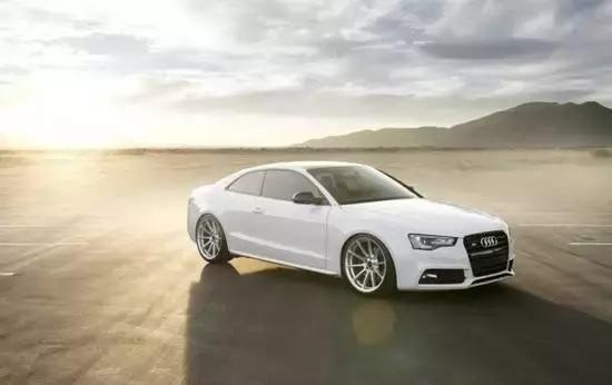 二手车品鉴，低趴的性能Guy，贴地飞行的野兽（加规奥迪S5）