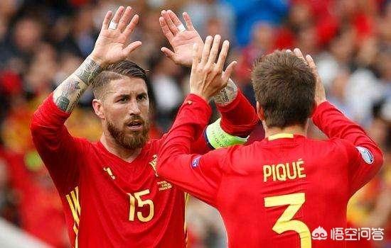 为什么一只足球队的队长往往是后卫,而不是亮