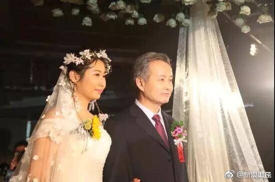 黄鸣再发声：过去的5天像熬了50年 请别伤害我女儿