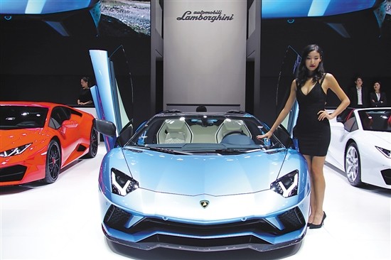 兰博基尼aventador车展,兰博基尼aventador空间 兰博基尼aventador s roadster领衔 超豪华车广州车展