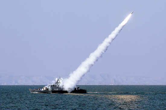 美国曾击落一架伊朗客机, 造成290名乘客罹难