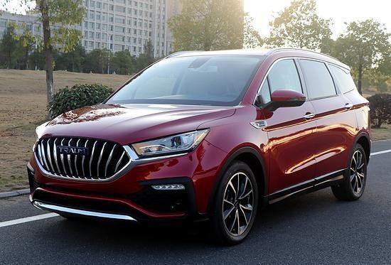 众泰版玛莎拉蒂正式下线，配奔驰S级内饰+全触摸中控台，售6万