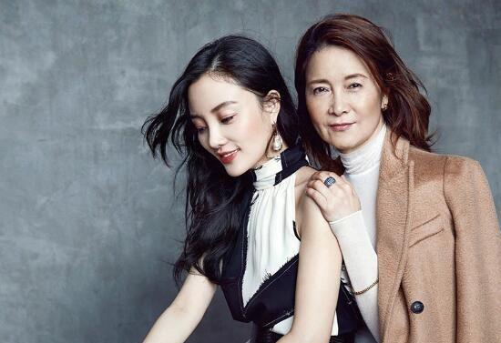 李小璐夜宿事件成功洗白!真像哗然!背后有母亲