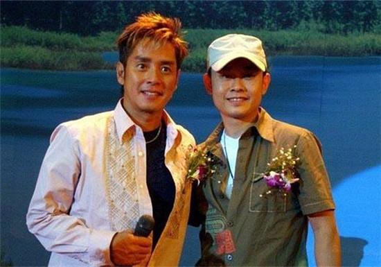 她二婚嫁给刀郎,嫌他穷孩子刚满月逃走,刀郎含