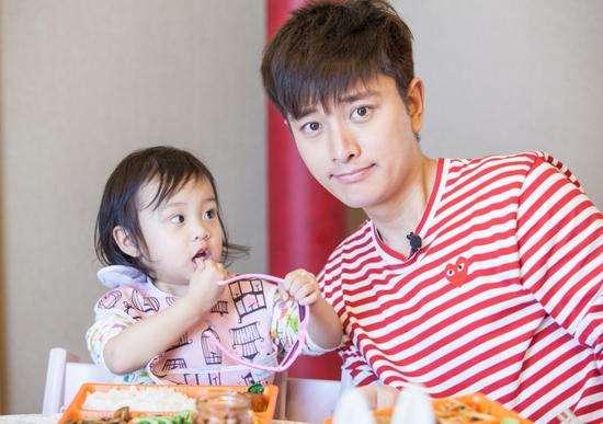 PGone小号发文我很想你,李小璐八字回复,网友