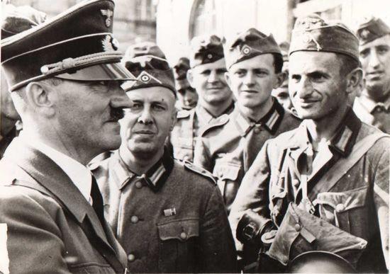 希特勒写下一本书,直言此民族是劣等民族,却伤