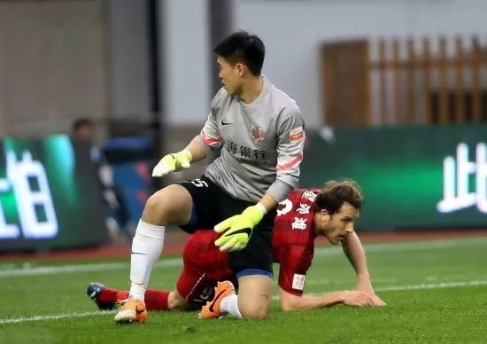 中乙门神加盟武汉中冠球队,足协杯连扑三点球