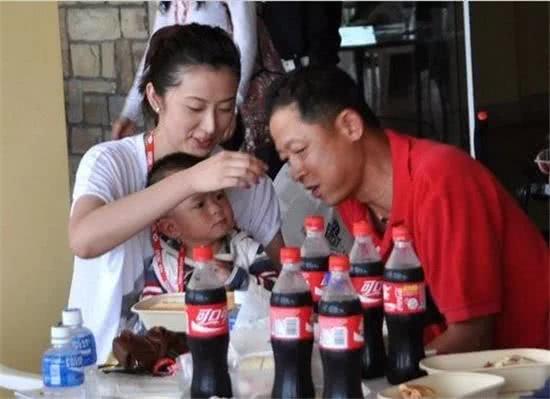 王志文为什么不娶许晴，却娶了她？网友：王志文真有先见之明！