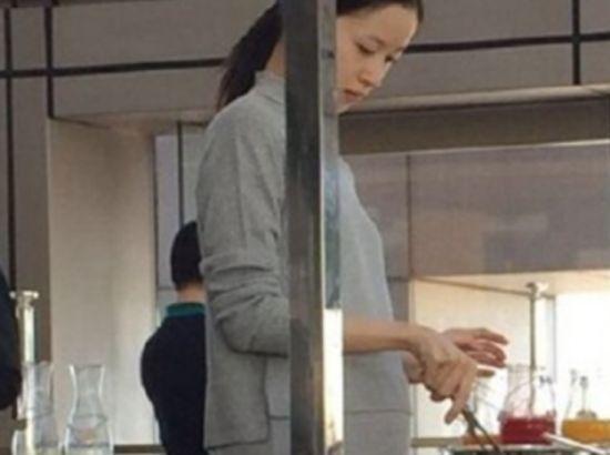 从“奶茶妹”到“奶茶婊”, 深扒章泽天和霸道总裁背后的故事