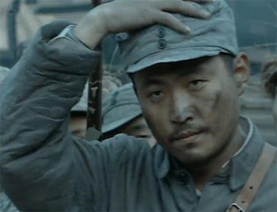 《亮剑》为啥说张大彪的牺牲，是替李云龙去死的?都是运气惹的祸