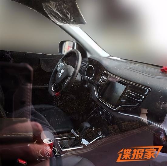 Jeep大指挥官内饰曝光!给你不一样的Jeep车!