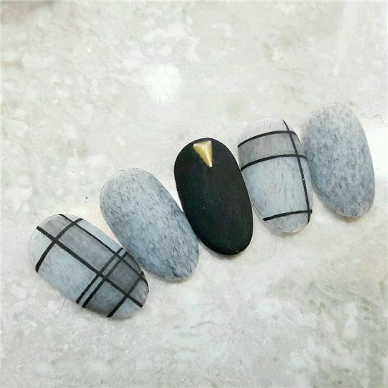 灰色系美甲图片大全