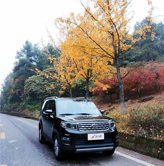 新款国产长安路虎,8.5万落地欣喜若狂,朋友嘲笑是面包车