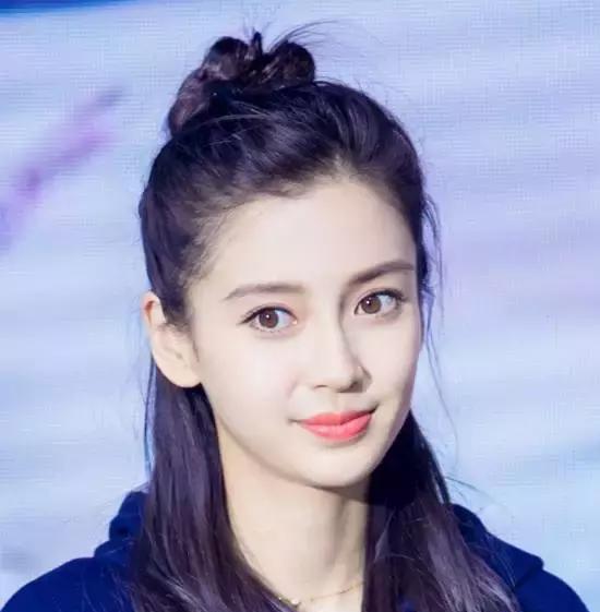 丸子头怎么扎好看 这些明星款太惊艳了!