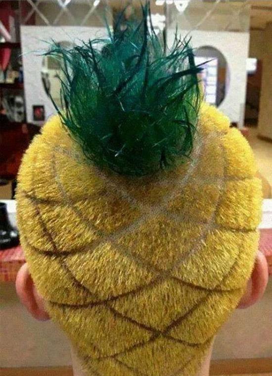 好个性的菠萝头发型