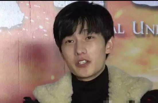 真正素颜的吴亦凡杨洋可能还不