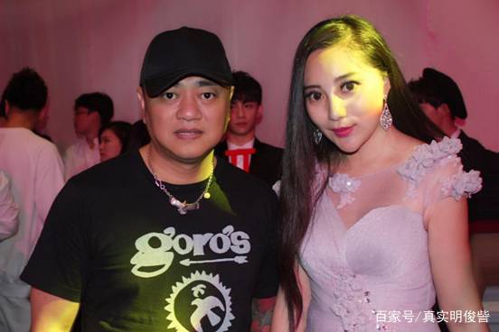 赵本山在东北为什么无人敢惹？全靠他们四个，个个来历不凡！