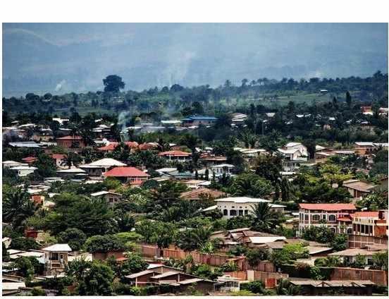 世界最不发达国家, 有山国之称,面积小, 人口多