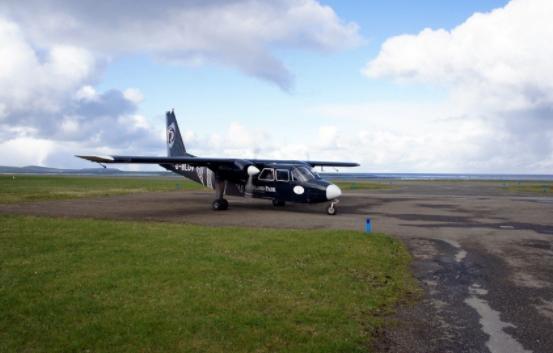 世界上的超短航线: 全程2.7公里飞机飞一分钟就