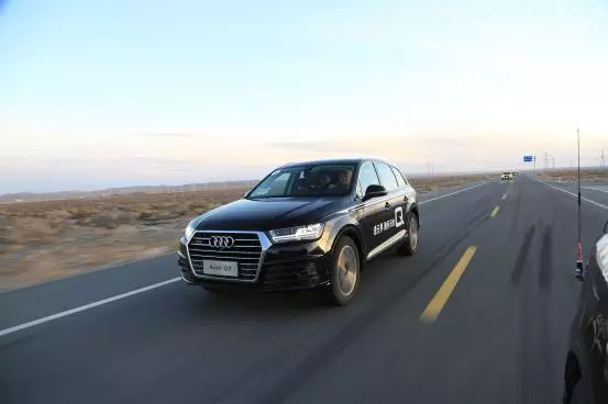 沙漠、戈壁、高原雪山..一口气穿越2000公里，Q家族居然如此NB