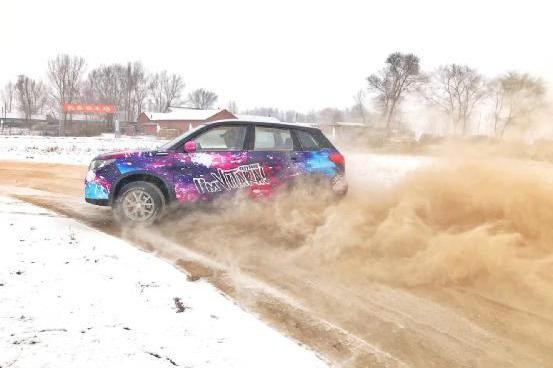 不服缤智、XR-V  长安铃木维特拉开火专业级SUV