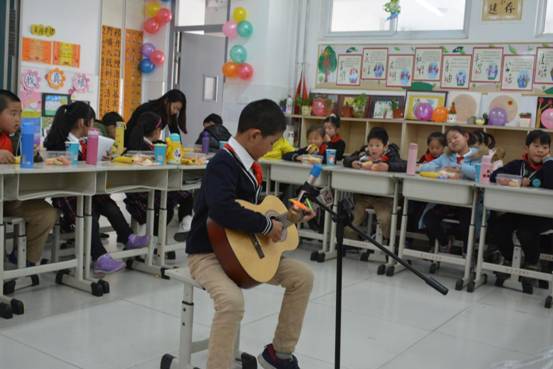 家校携手,托起明天的太阳!