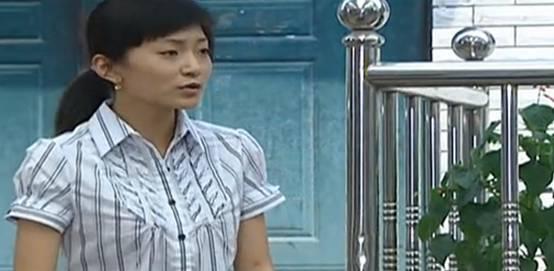 赵本山旗下美女，模特出身曾获力捧，今结婚生子卖奶茶