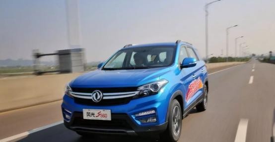 年青人购车首选 景色S560气力解释年青人的SUV