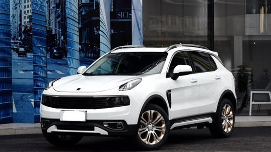 领克01 PHEV版车型和1.5T燃油版车型暴光,价钱是个不测!