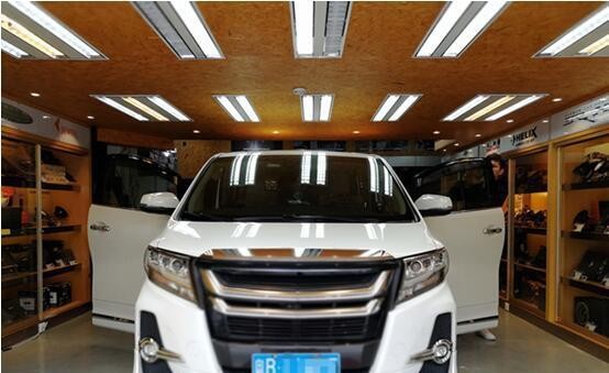 埃尔法前后改装必伟汽车音响俄罗斯Stp隔音——还原真实音乐真谛