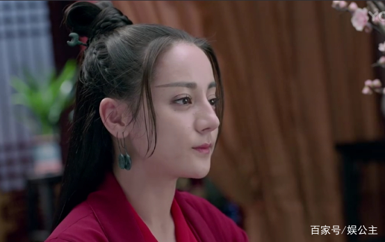 《烈火如歌》开场全是美女!却被迪丽热巴的眉