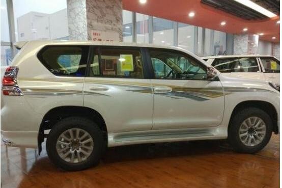 颜值如此之高新款普拉多，连土豪见了都为之颤抖！